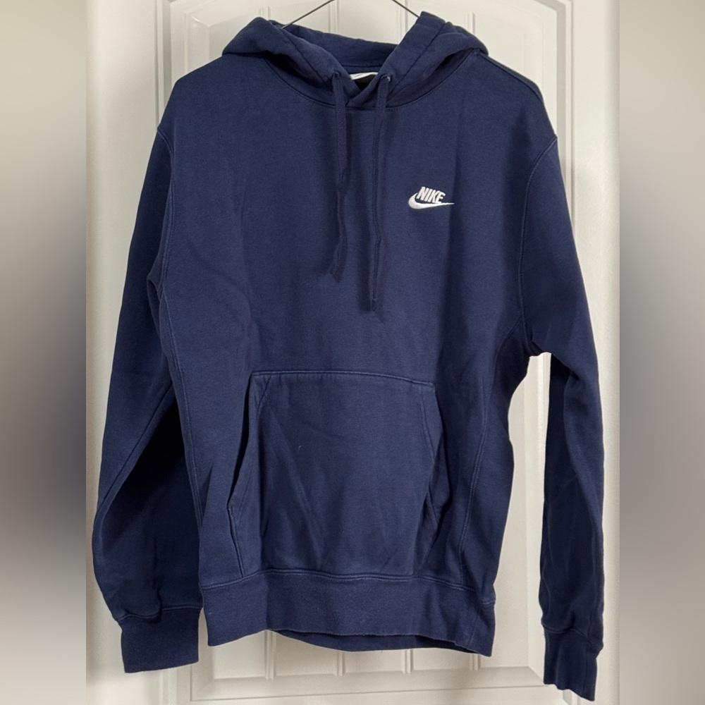 Nike Men's Navy Hoodie XS